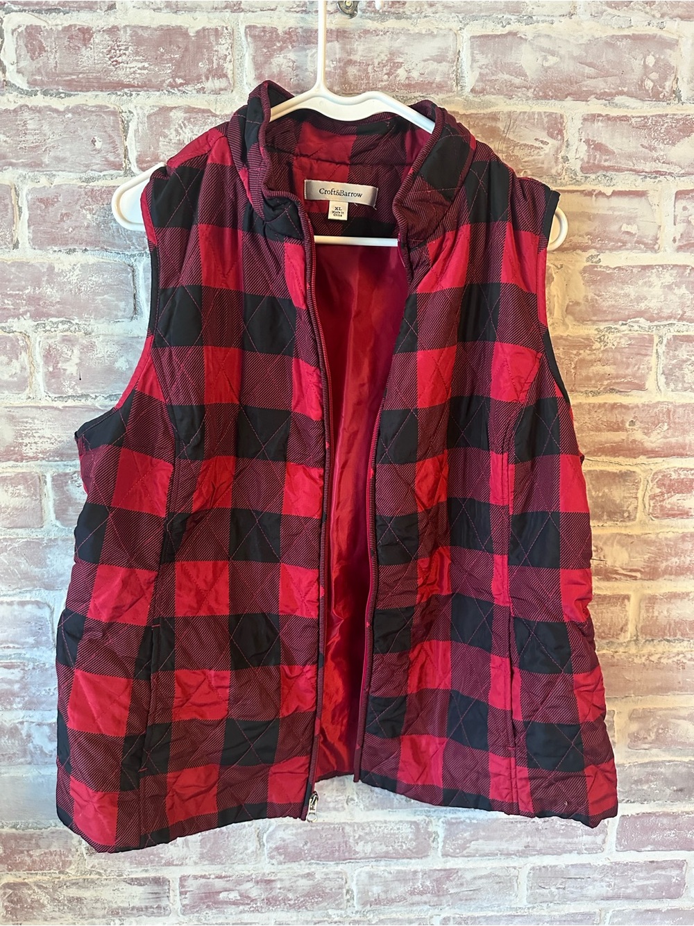 croft & barrow Red and Black Buffalo Plaid Quilted Puffer Vest